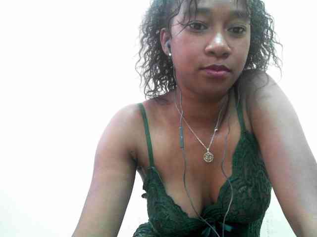 mimie23 webcam