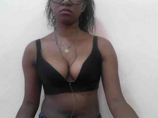 mimie23 webcam