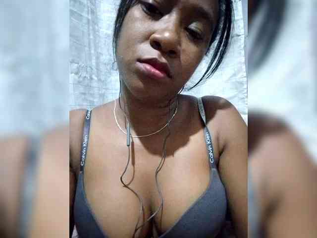 mimie23 webcam