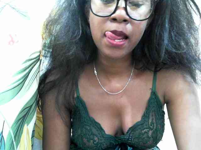 mimie23 webcam