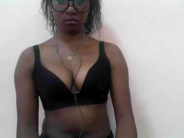 mimie23 webcam