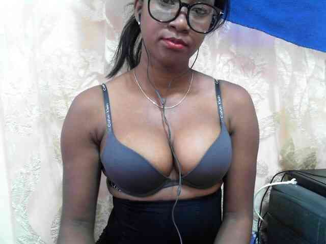 mimie23 webcam