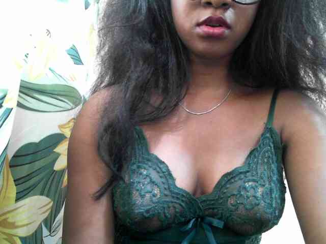 mimie23 webcam