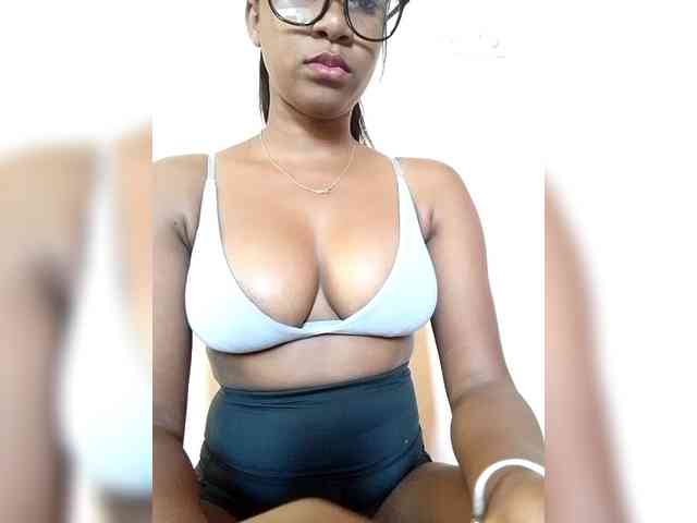 mimie23 webcam