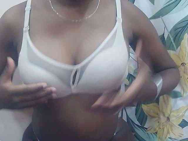 mimie23 webcam