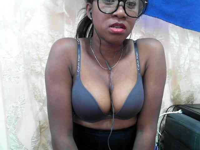 mimie23 webcam