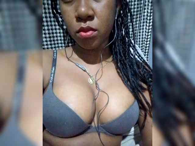 mimie23 webcam
