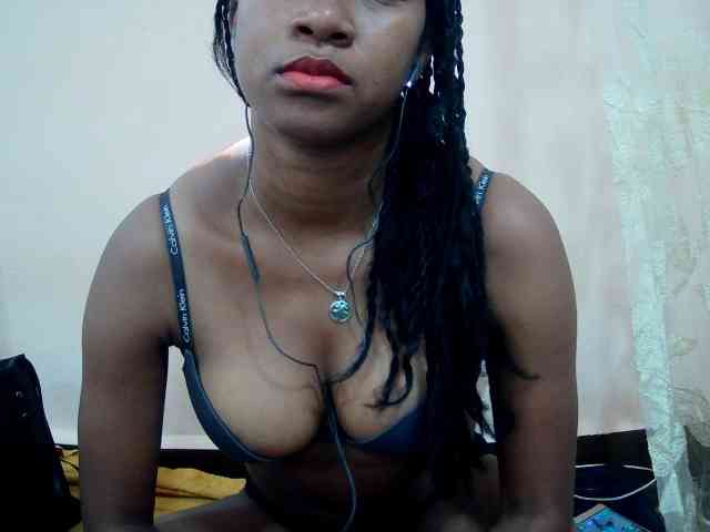 mimie23 webcam