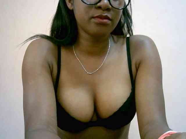 mimie23 webcam
