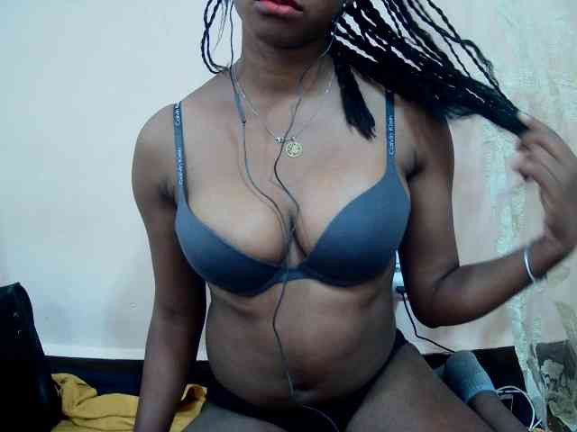 mimie23 mimie23