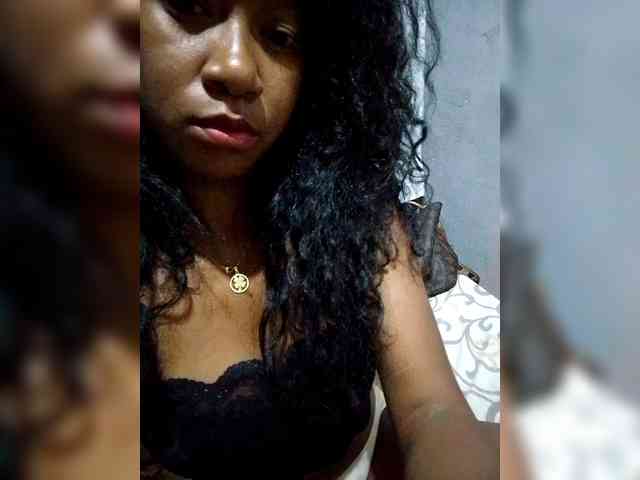 mimie23 webcam