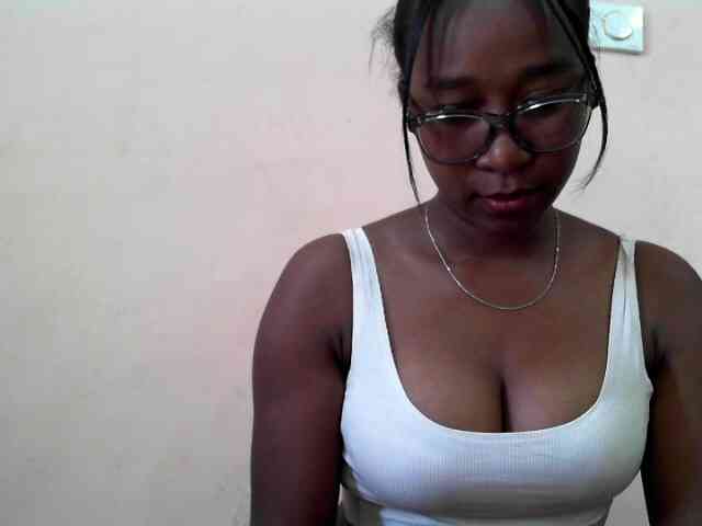 mimie23 webcam