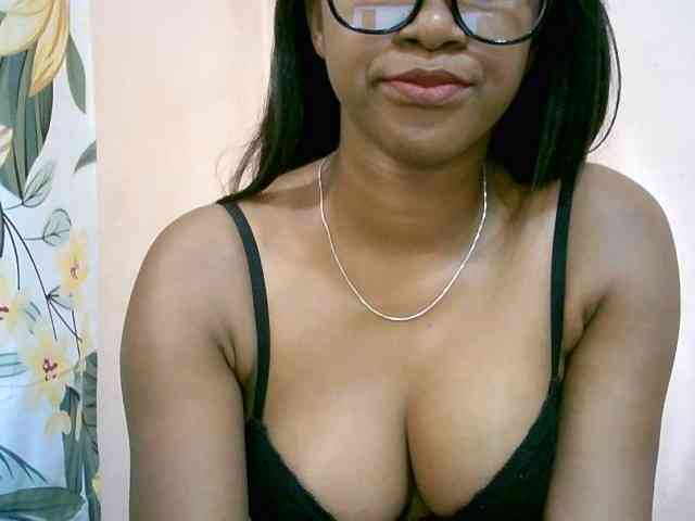 mimie23 webcam