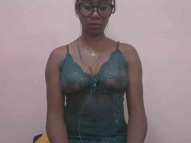 mimie23 webcam