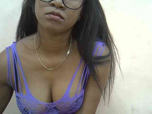 mimie23 webcam