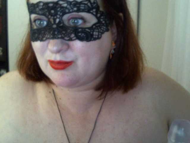 AgilaMipo, live now on BongaCams
