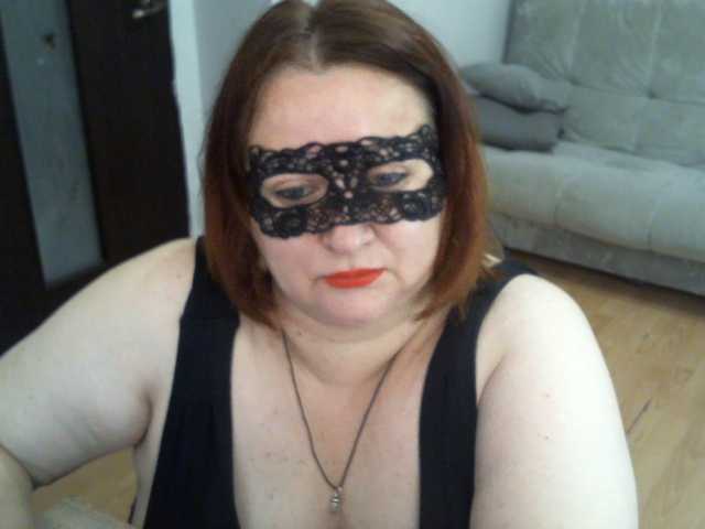 AgilaMipo live cam on BongaCams