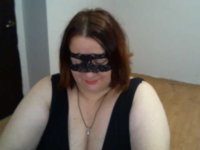 AgilaMipo live webcam show