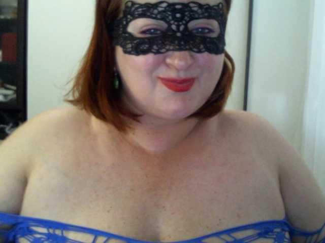 AgilaMipo live cam on BongaCams