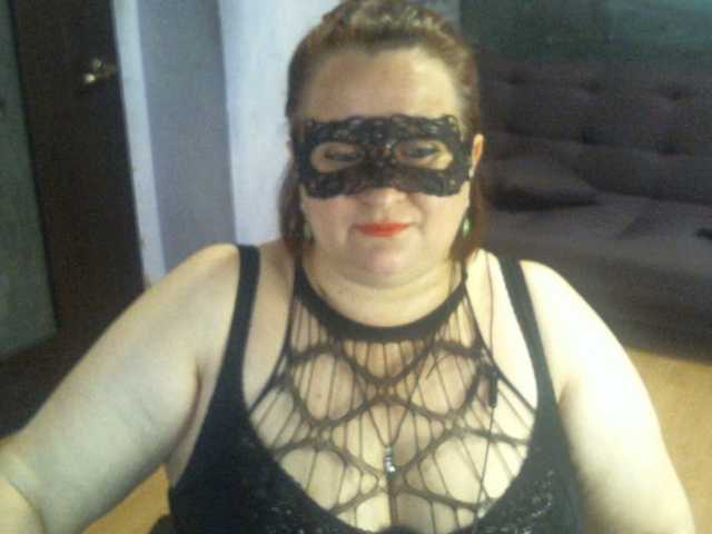 AgilaMipo live cam on BongaCams