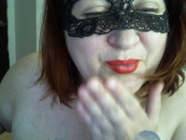 AgilaMipo live cam on BongaCams