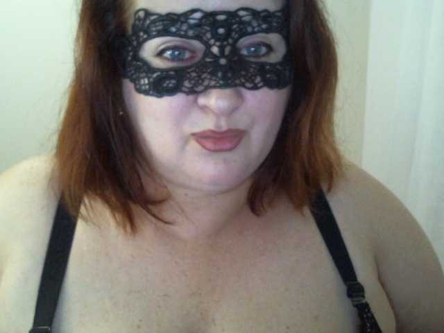 AgilaMipo live cam on BongaCams