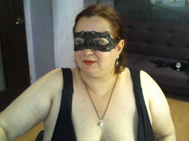 AgilaMipo live cam on BongaCams