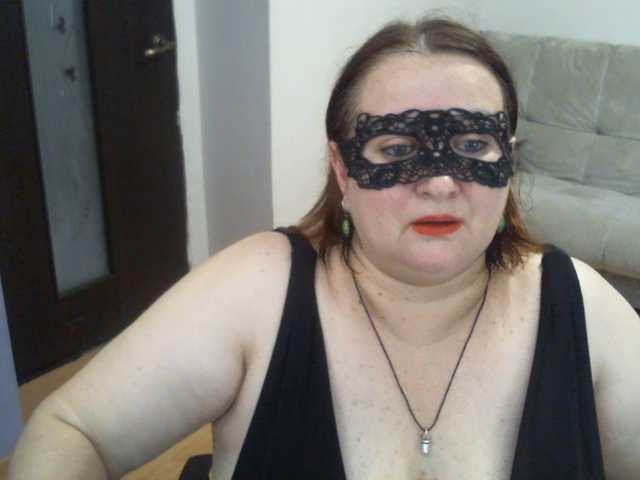 AgilaMipo live cam on BongaCams