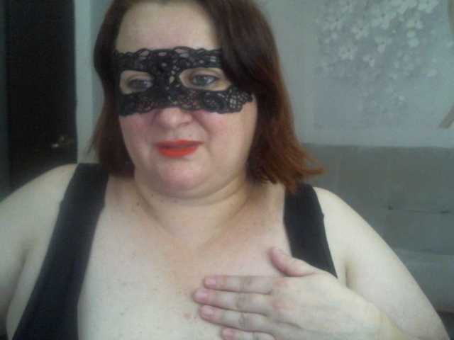 AgilaMipo live cam on BongaCams