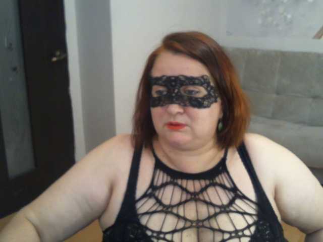 AgilaMipo live cam on BongaCams