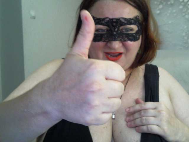 AgilaMipo live cam on BongaCams
