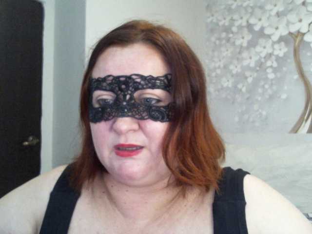 AgilaMipo live cam on BongaCams