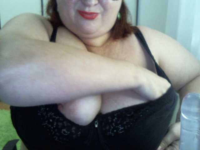 AgilaMipo live cam on BongaCams
