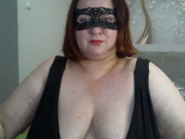 AgilaMipo live cam on BongaCams