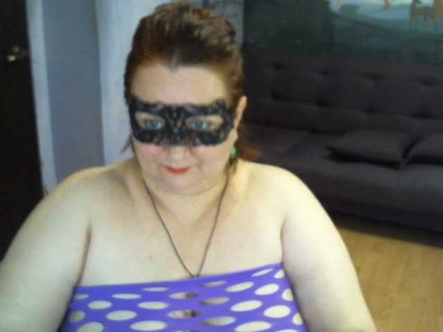 AgilaMipo live cam on BongaCams