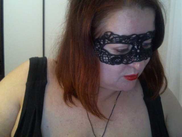 AgilaMipo live cam on BongaCams