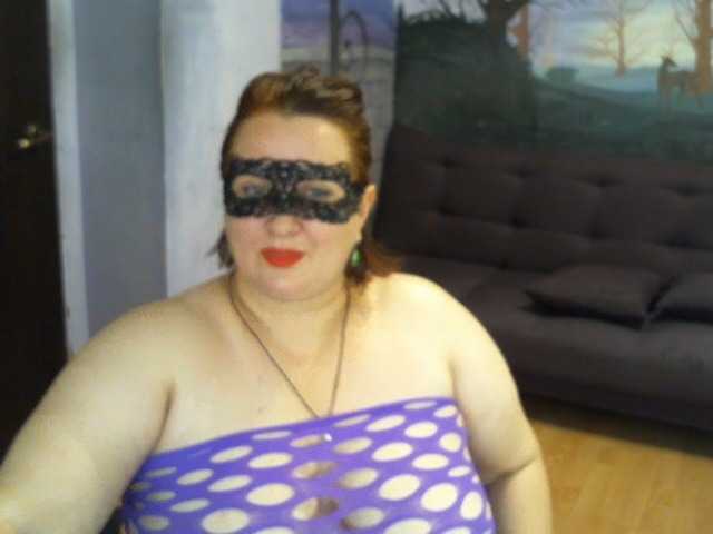 AgilaMipo live webcam show