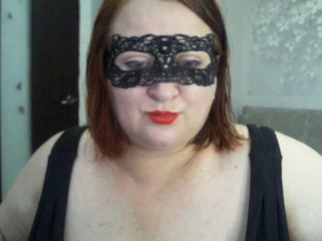 AgilaMipo live cam on BongaCams