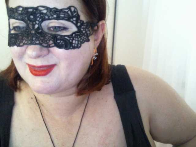 AgilaMipo, en directo ahora en BongaCams