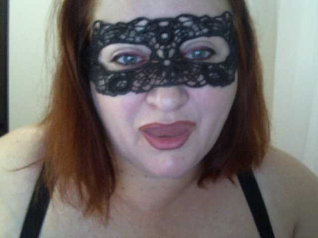 AgilaMipo live cam on BongaCams