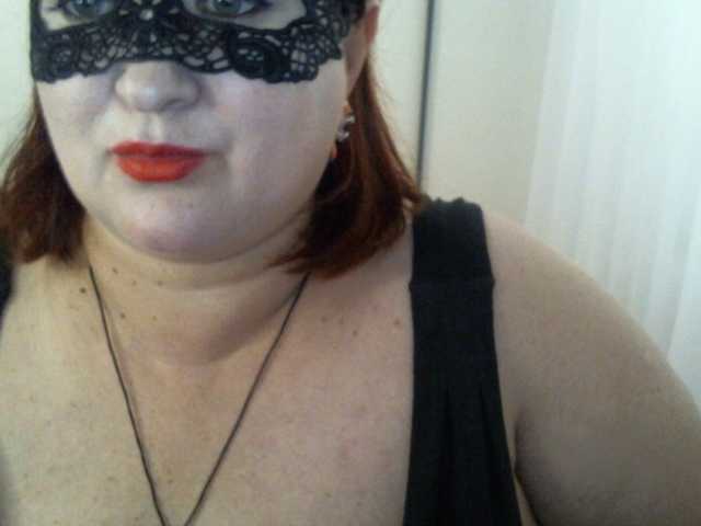 AgilaMipo, en directo ahora en BongaCams