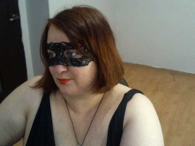 AgilaMipo live webcam show