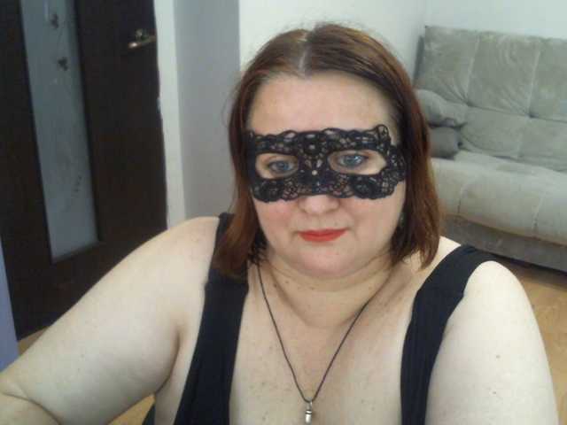 AgilaMipo live cam on BongaCams