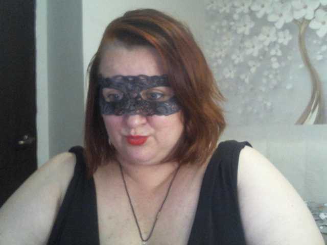 AgilaMipo live cam on BongaCams