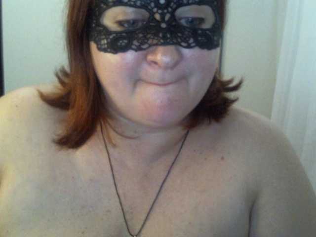 AgilaMipo live cam on BongaCams