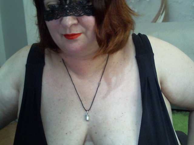 AgilaMipo live cam on BongaCams
