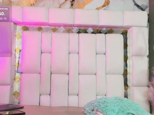 bunny-angel's BongaCams show and profile