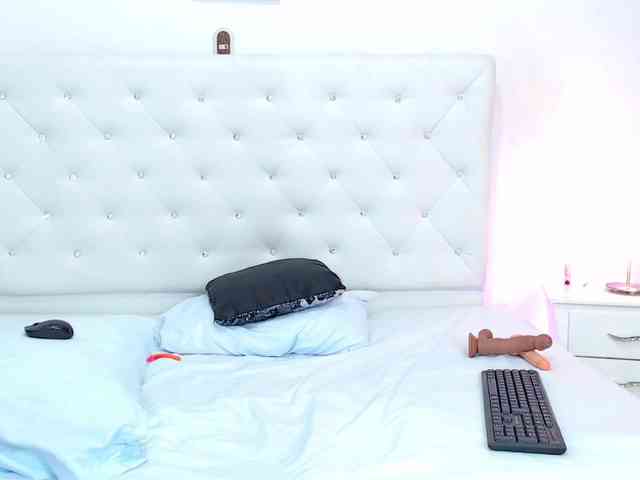 Модель: ladyblush