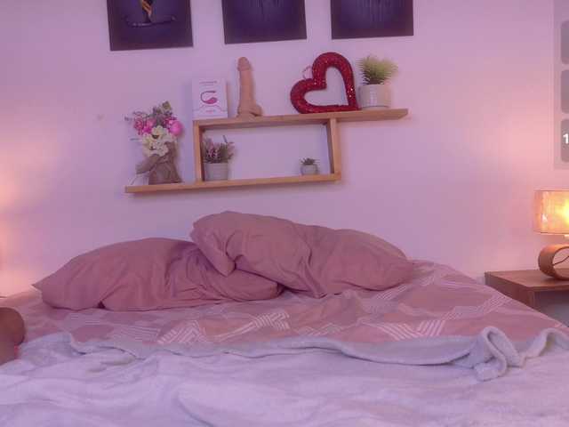 nairagold live cam on BongaCams
