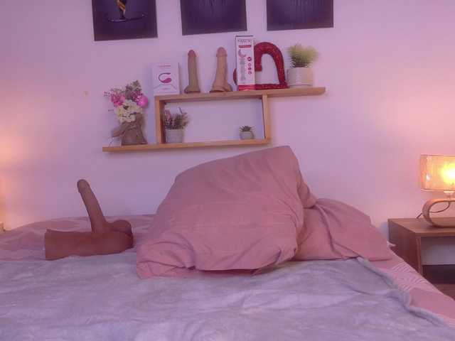 nairagold live webcam show